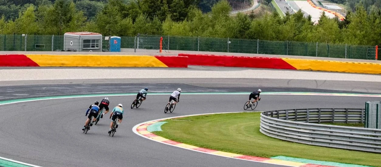 8h Vélo Charade — 3 1. kép