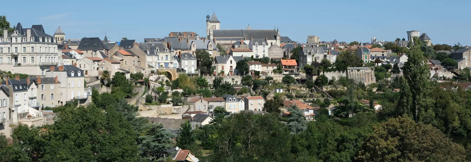 Les Graviers Roses, Thouars