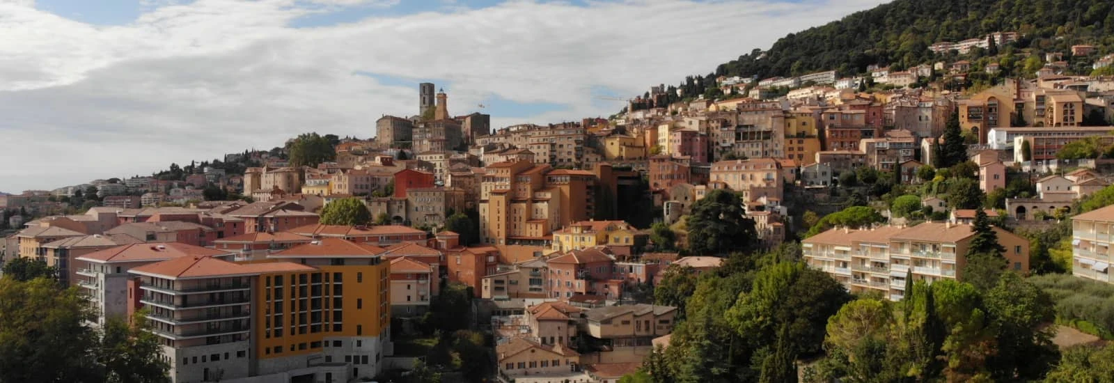 Grasse par Hameaux — 3 görseli 1