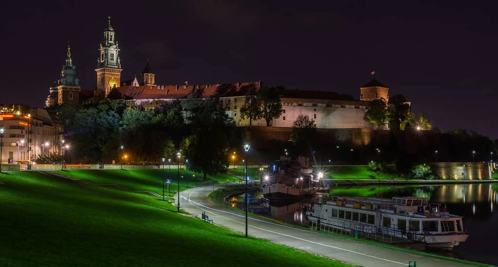OSHEE 10 km Night Run — image 1 sur 3