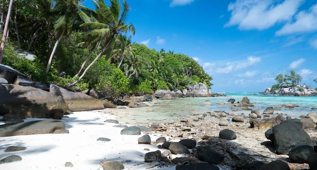 SEYCHELLES NATURE TRAIL — zdjęcie 1 z 3